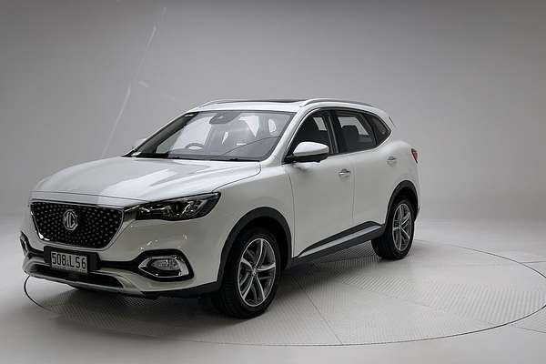 2022 MG HS Essence SAS23