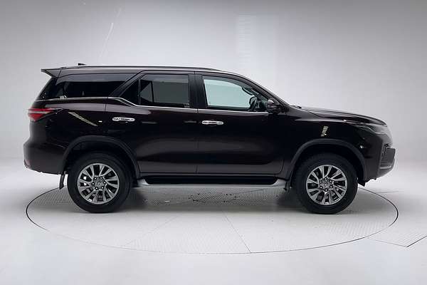 2021 Toyota Fortuner Crusade GUN156R
