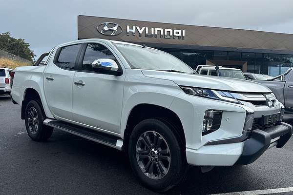2018 Mitsubishi Triton GLS Premium MR 4X4