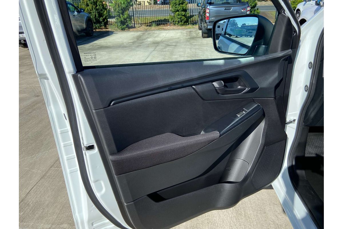 2024 Isuzu D-MAX SX 4X4