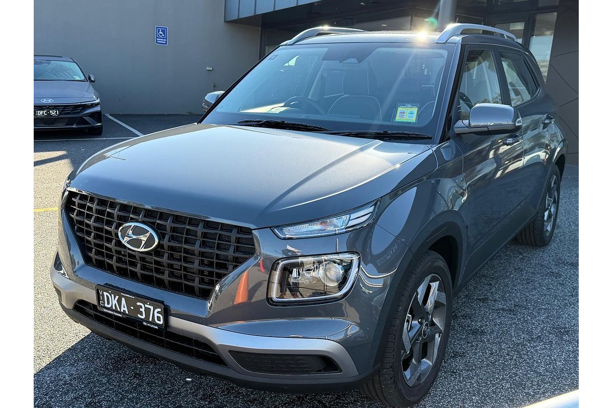 2025 Hyundai Venue Active QX.V5