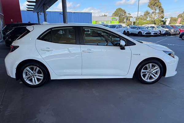 2021 Toyota Corolla Ascent Sport Hybrid ZWE211R