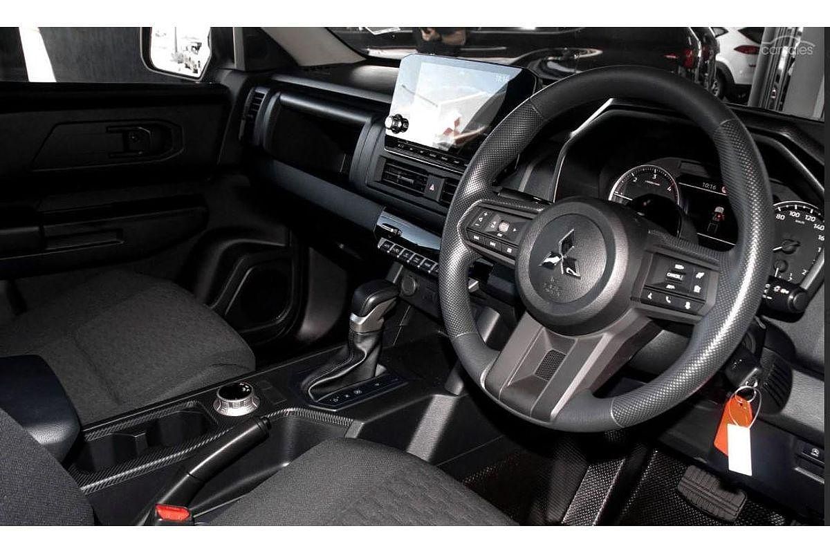 2024 Mitsubishi Triton GLX MV 4X4