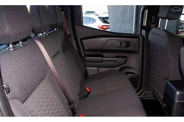 2024 Mitsubishi Triton GLX MV 4X4