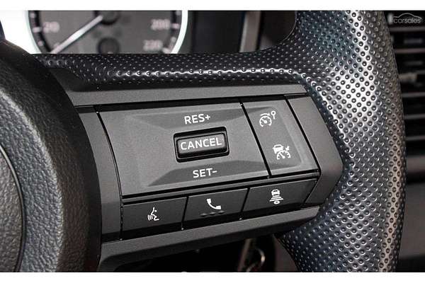 2024 Mitsubishi Triton GLX MV 4X4
