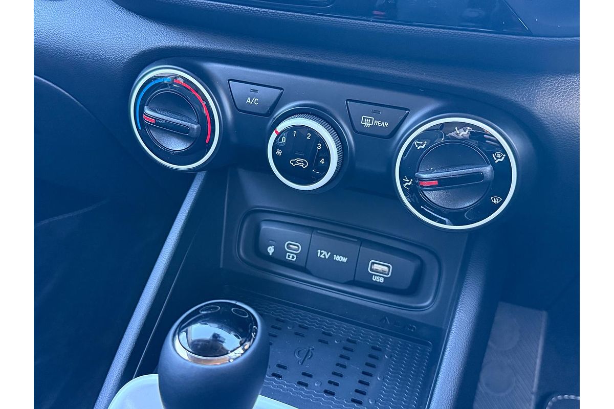 2025 Hyundai Venue Active QX.V5