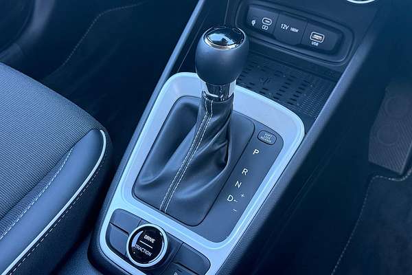 2025 Hyundai Venue Active QX.V5