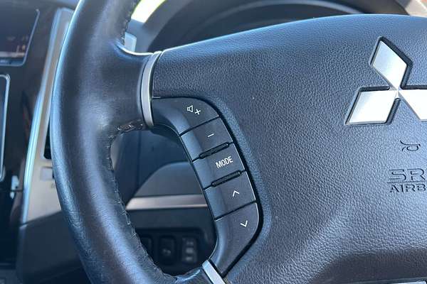 2020 Mitsubishi Pajero GLS NX