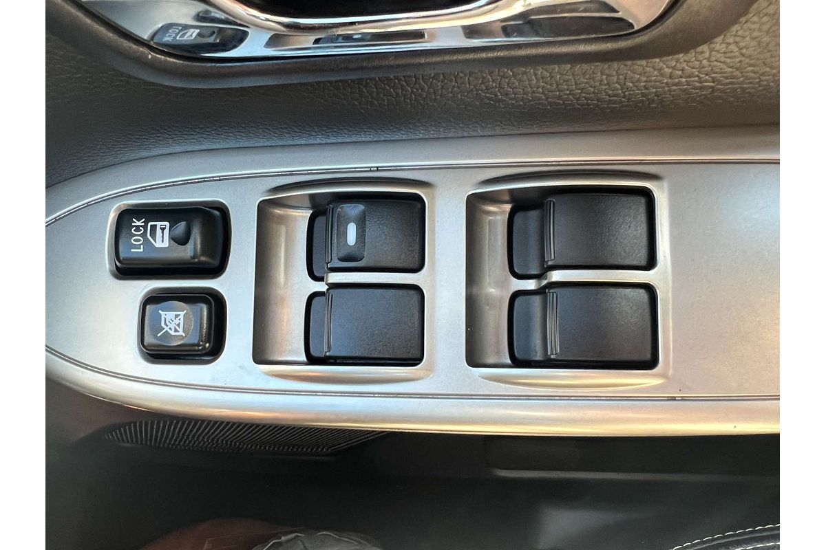 2020 Mitsubishi Pajero GLS NX