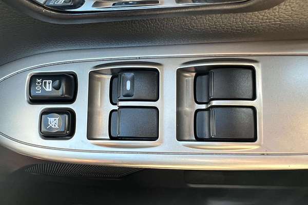 2020 Mitsubishi Pajero GLS NX