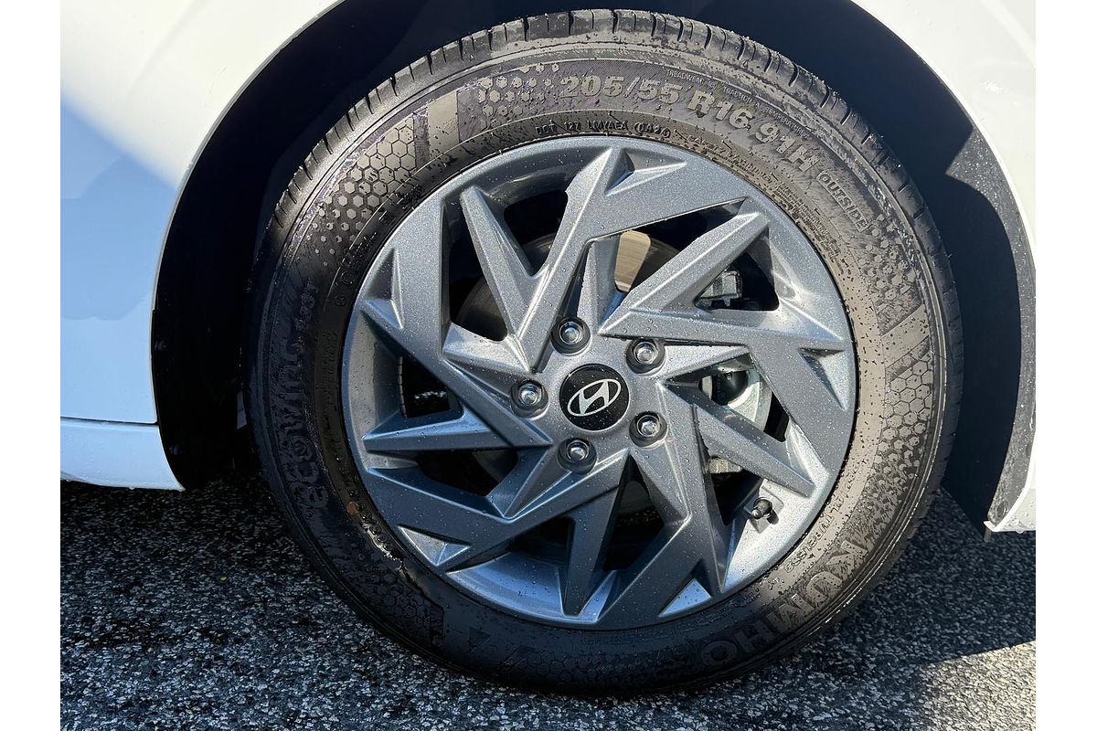 2024 Hyundai i30 Elite Hybrid CN7.V2