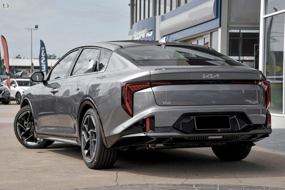 2025 Kia K4 GT-Line CL4m