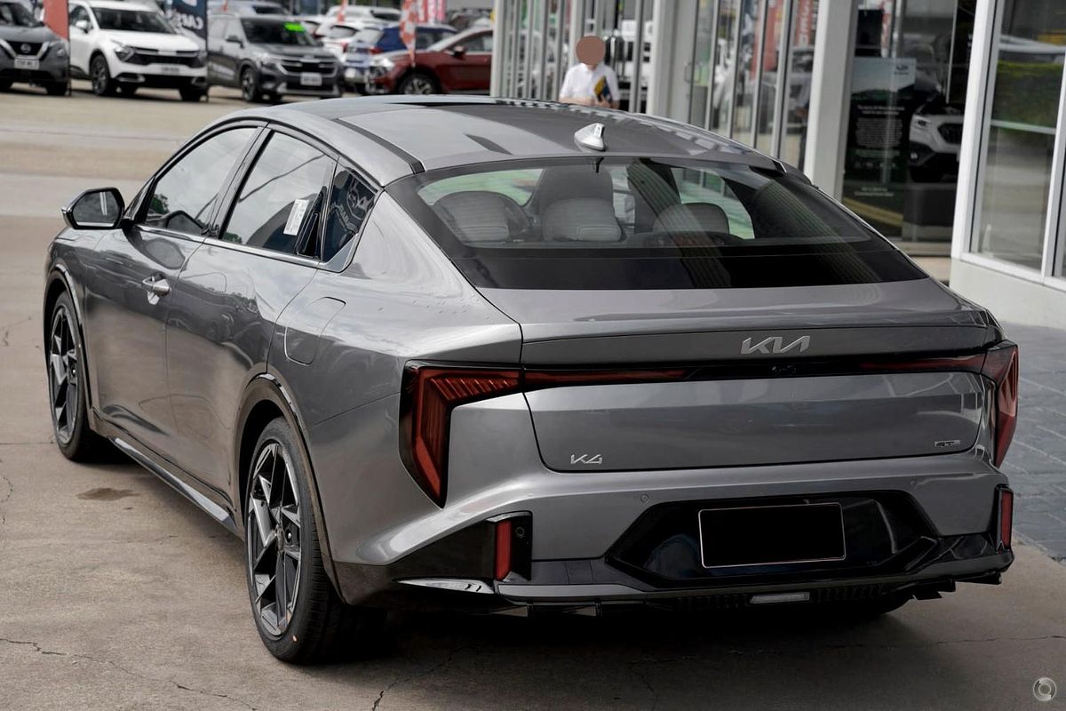 2025 Kia K4 GT-Line CL4m