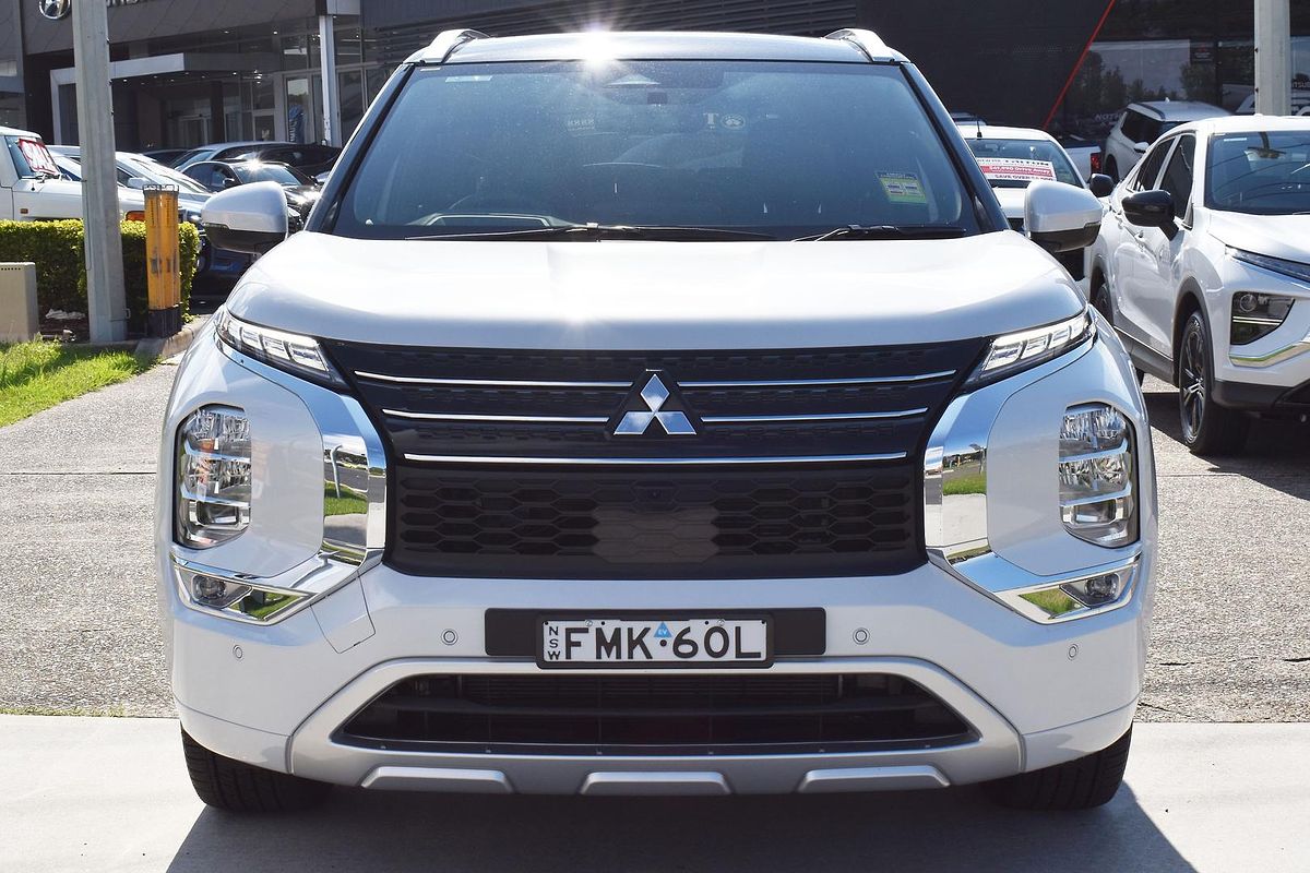 2024 Mitsubishi Outlander PHEV Exceed Tourer ZM
