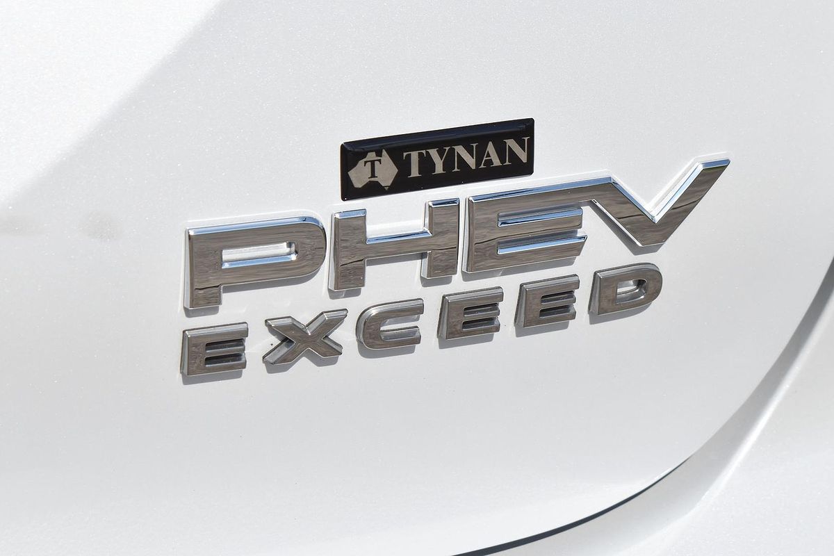 2024 Mitsubishi Outlander PHEV Exceed Tourer ZM