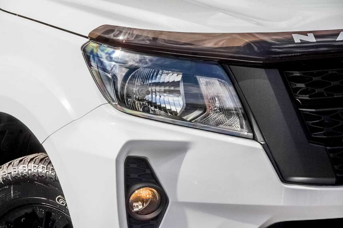 2022 Nissan Navara SL D23