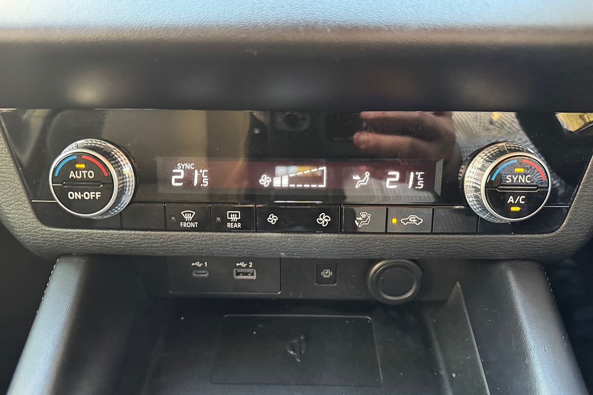 2022 Mitsubishi Outlander LS ZM