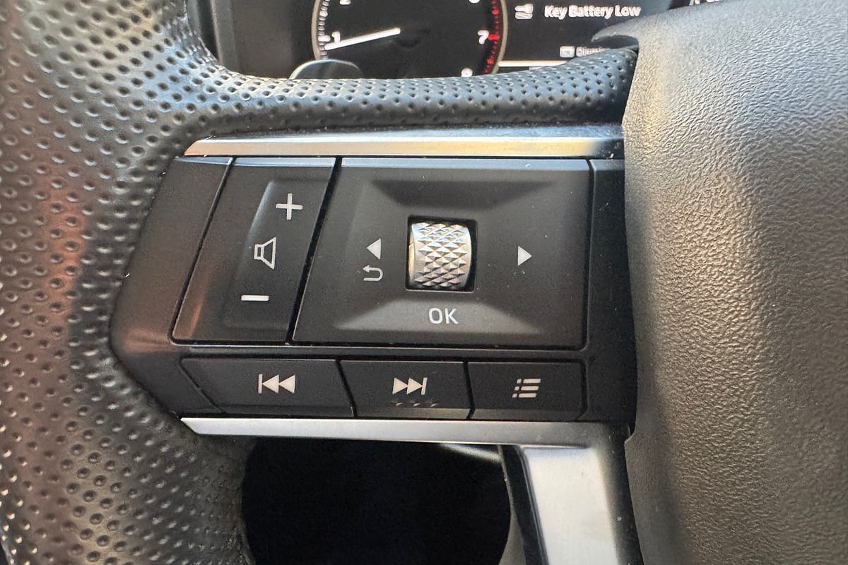 2022 Mitsubishi Outlander LS ZM
