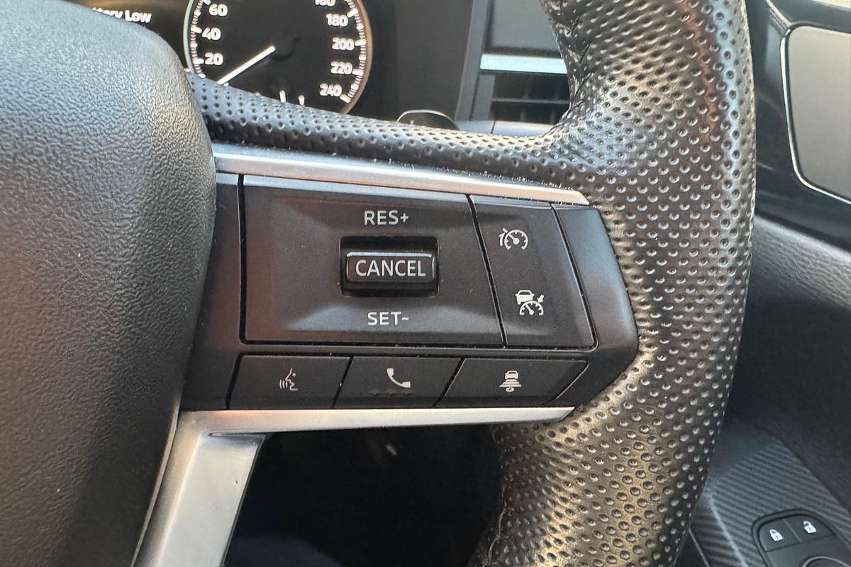 2022 Mitsubishi Outlander LS ZM