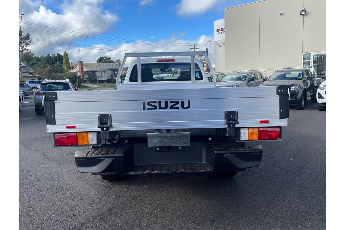 2025 Isuzu D-MAX SX High Ride Rear Wheel Drive