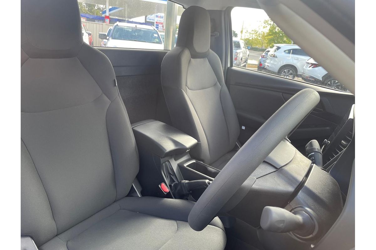 2025 Isuzu D-MAX SX High Ride Rear Wheel Drive