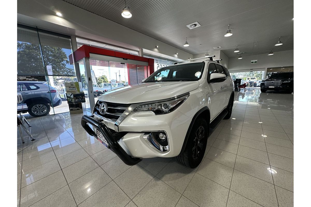 2018 Toyota Fortuner Crusade GUN156R