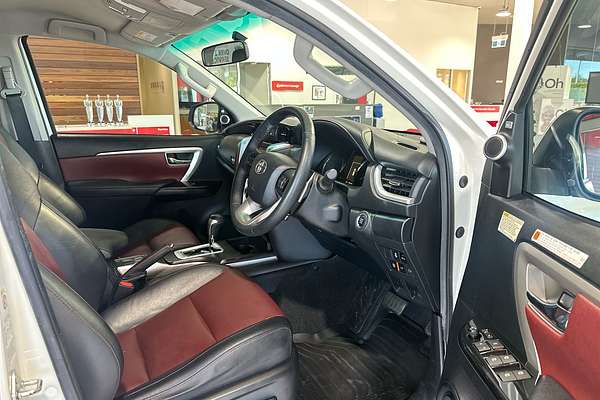 2018 Toyota Fortuner Crusade GUN156R