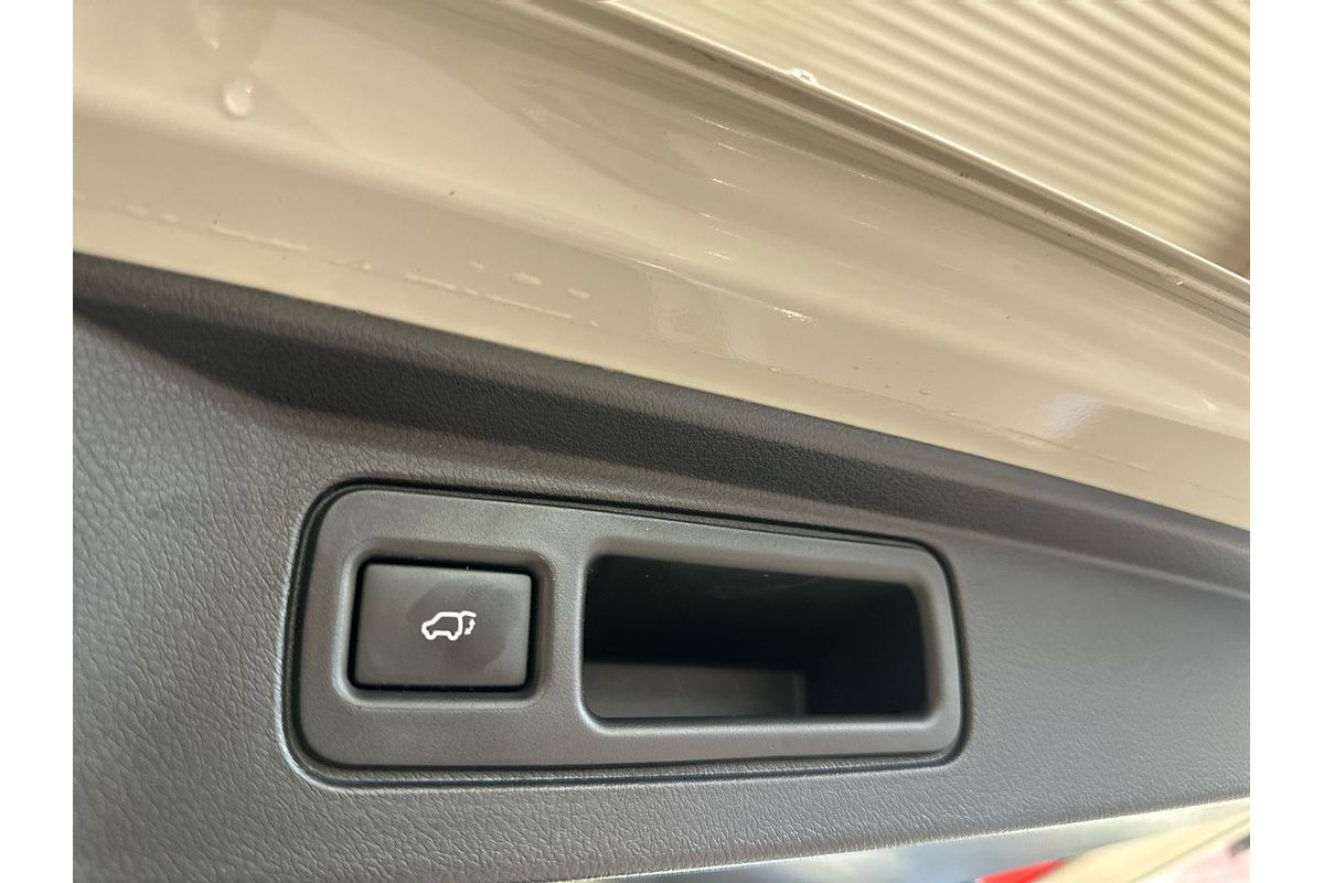 2018 Toyota Fortuner Crusade GUN156R