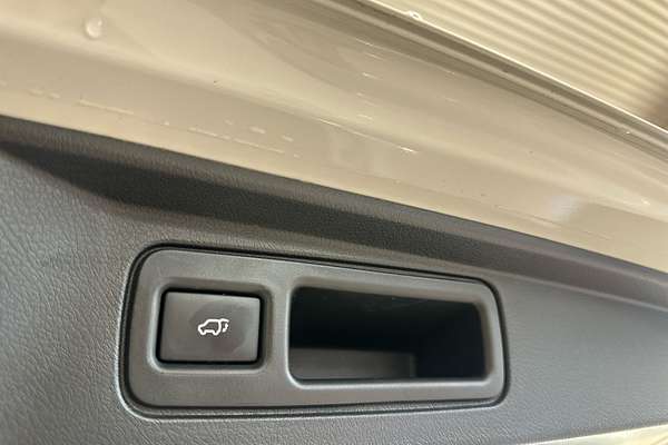 2018 Toyota Fortuner Crusade GUN156R