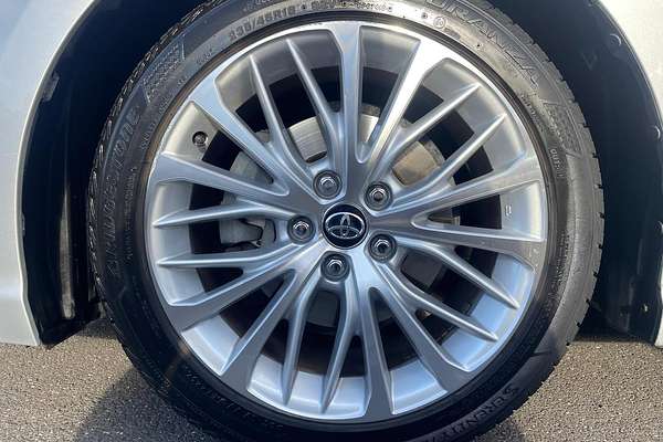 2018 Toyota Camry SL AXVH71R
