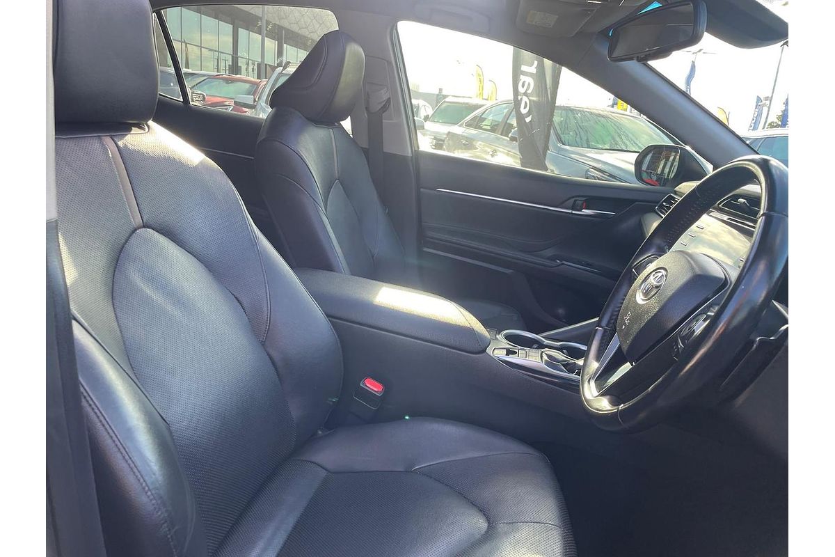 2018 Toyota Camry SL AXVH71R