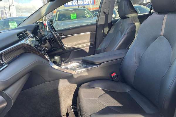 2018 Toyota Camry SL AXVH71R