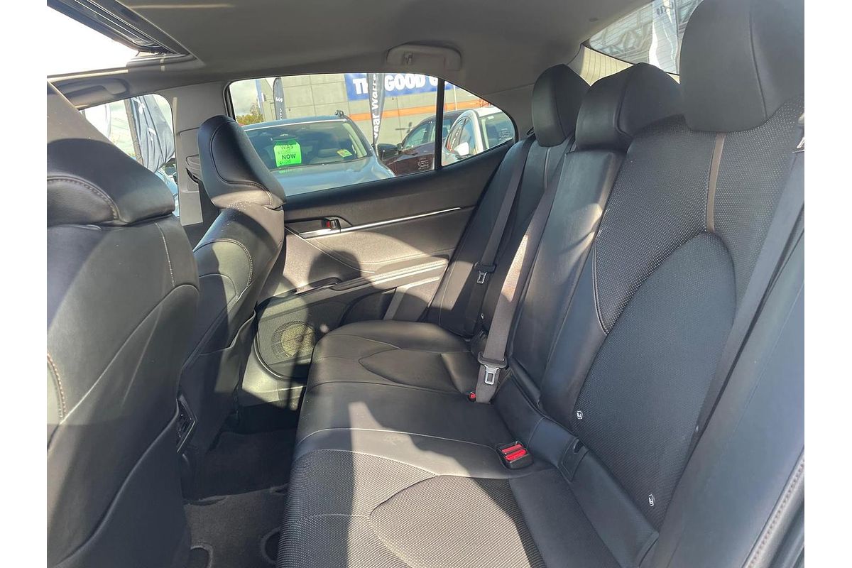 2018 Toyota Camry SL AXVH71R
