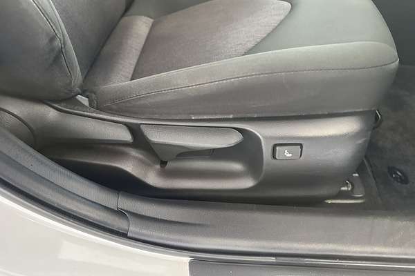 2018 Toyota Camry Ascent ASV70R