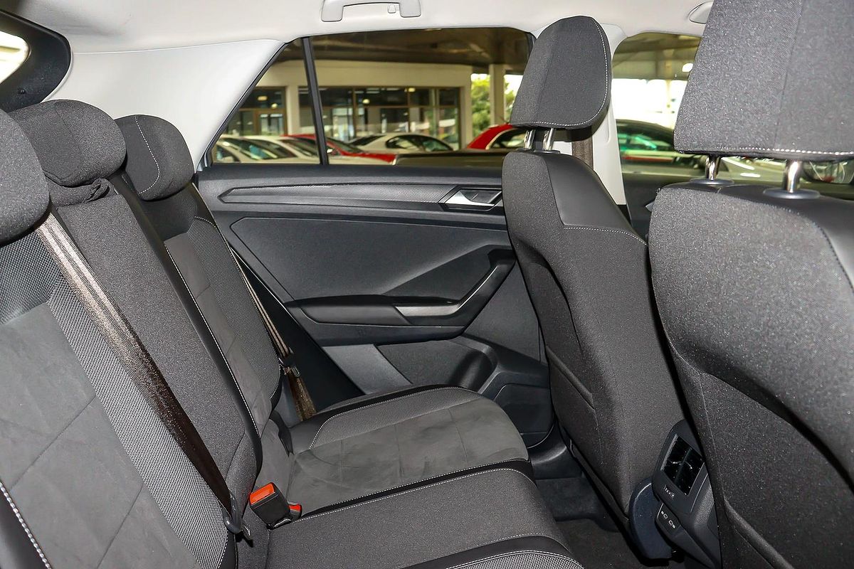 2024 Volkswagen T-Roc 110TSI Style D11
