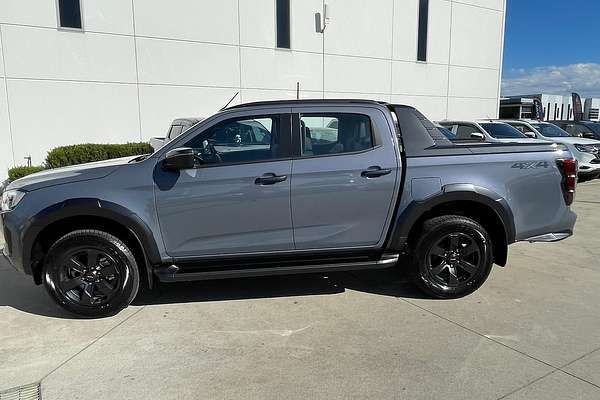 2025 Isuzu D-MAX X-TERRAIN 4X4