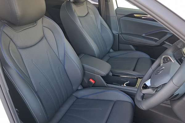 2025 Volkswagen Tiguan 195TSI R-Line CT