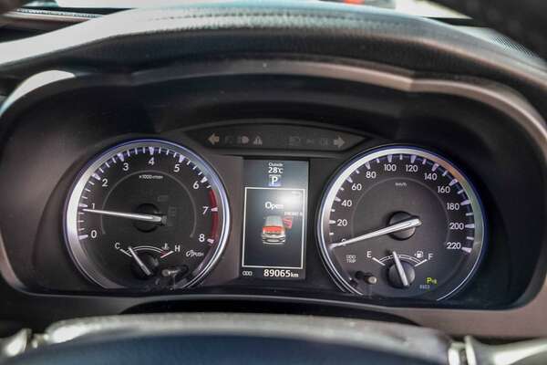 2015 Toyota Kluger Grande GSU55R