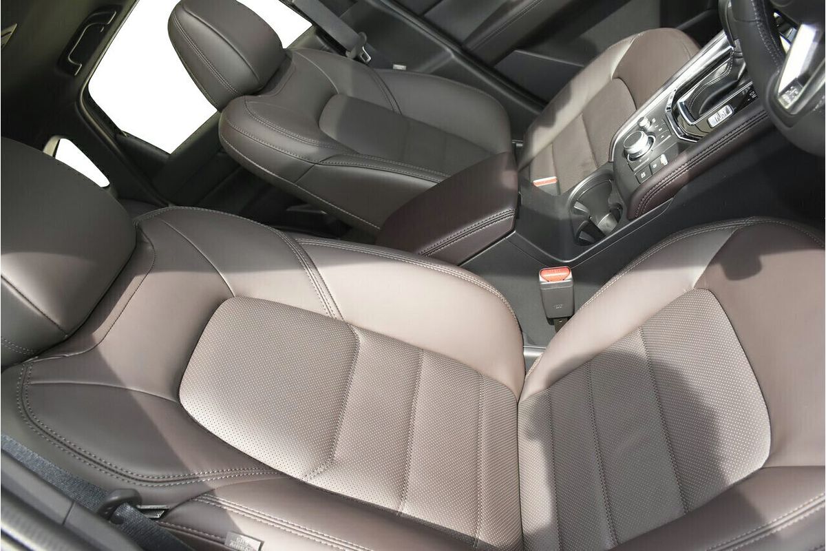 2025 Mazda CX-5 G25 Akera KF Series