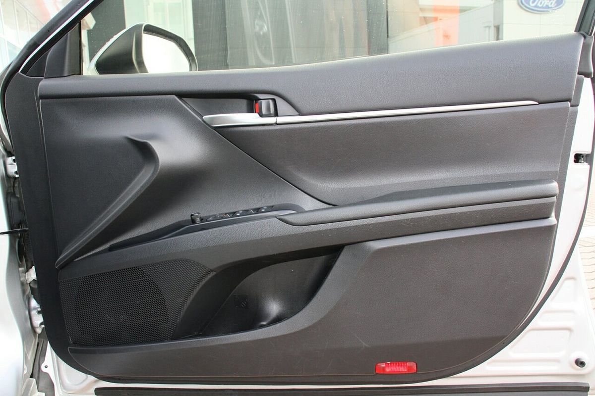 2019 Toyota Camry Ascent ASV70R
