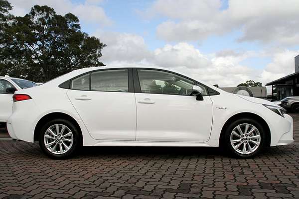 2023 Toyota Corolla Ascent Sport Hybrid ZWE219R