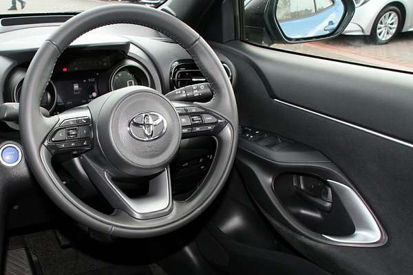 2023 Toyota Yaris Cross Urban MXPJ15R