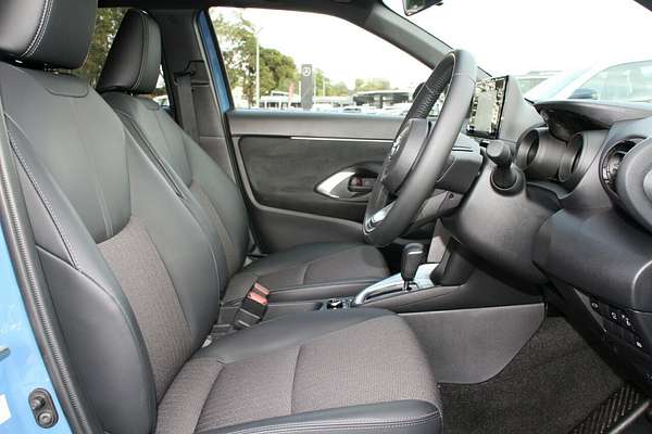 2023 Toyota Yaris Cross Urban MXPJ15R