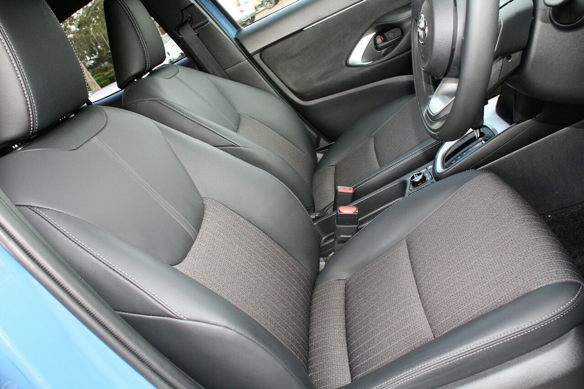 2023 Toyota Yaris Cross Urban MXPJ15R