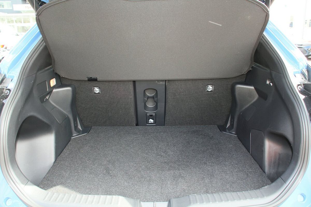 2023 Toyota Yaris Cross Urban MXPJ15R