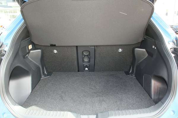 2023 Toyota Yaris Cross Urban MXPJ15R