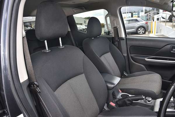 2022 Mitsubishi Triton GLS MR 4X4