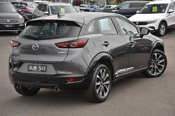 2022 Mazda CX-3 sTouring DK