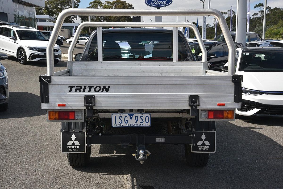 2019 Mitsubishi Triton GLX+ MR 4X4