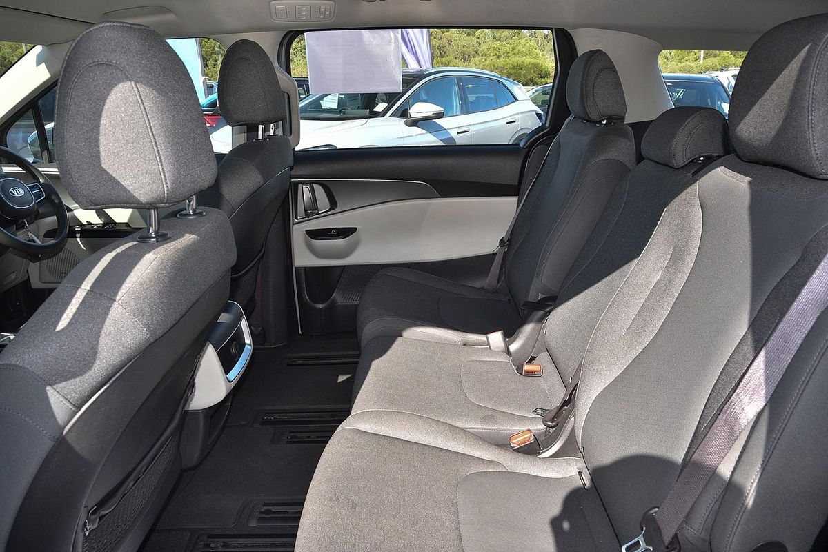 2021 Kia Carnival S KA4